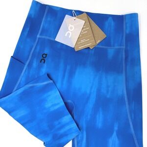 On Cloud Running Studio Shorts, Malibu Blue Tie Dye, Women's Medium, NEW Unworn!